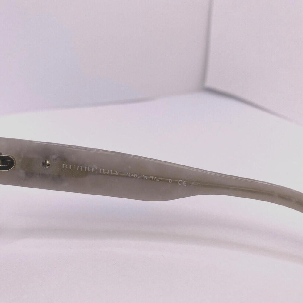 Burberry Sunglasses Authentic Frame B 4058 3042/11 57 [] 18 130 MM White Marble - Picture 9 of 9